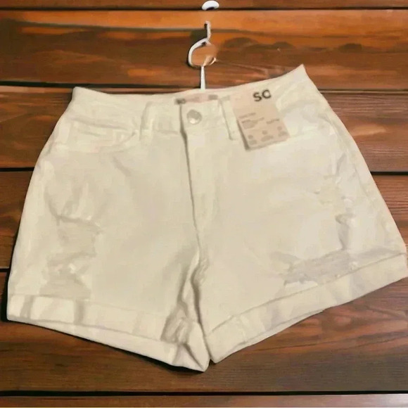 SO Kohls size 5 white curvy midi high rise size 5 ripped denim jeans shorts - Picture 1 of 3
